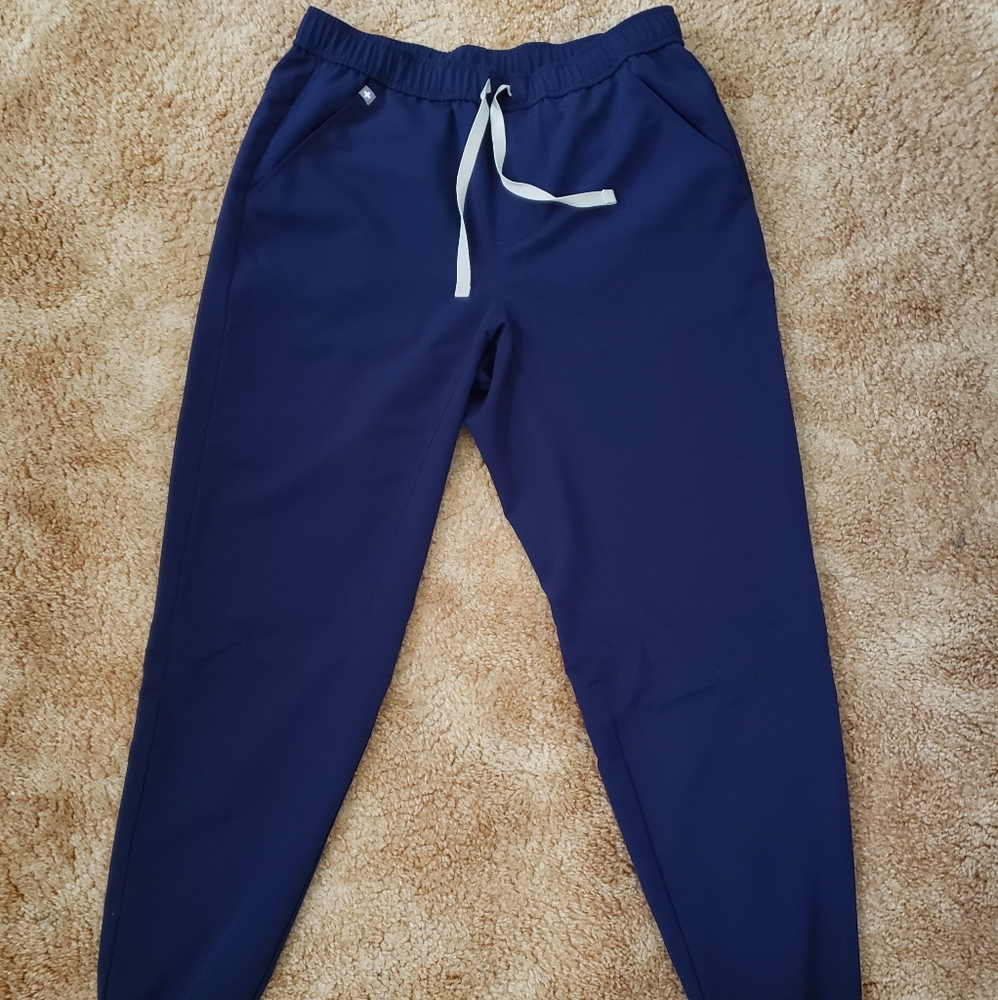 FIGS Scrub Joggers